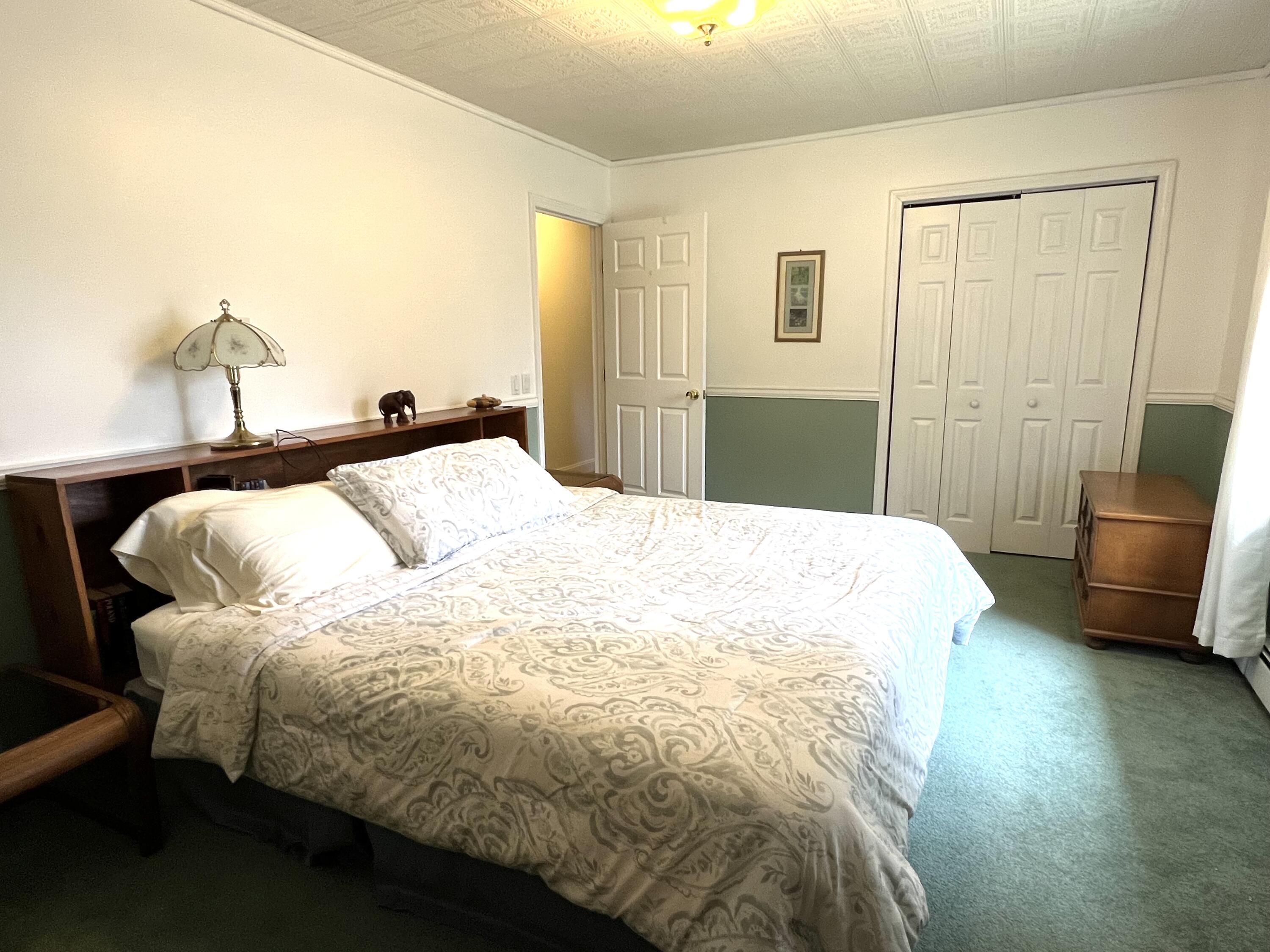 151 Forest Avenue Orono, ME 04473 - Photo 46 of 51 54