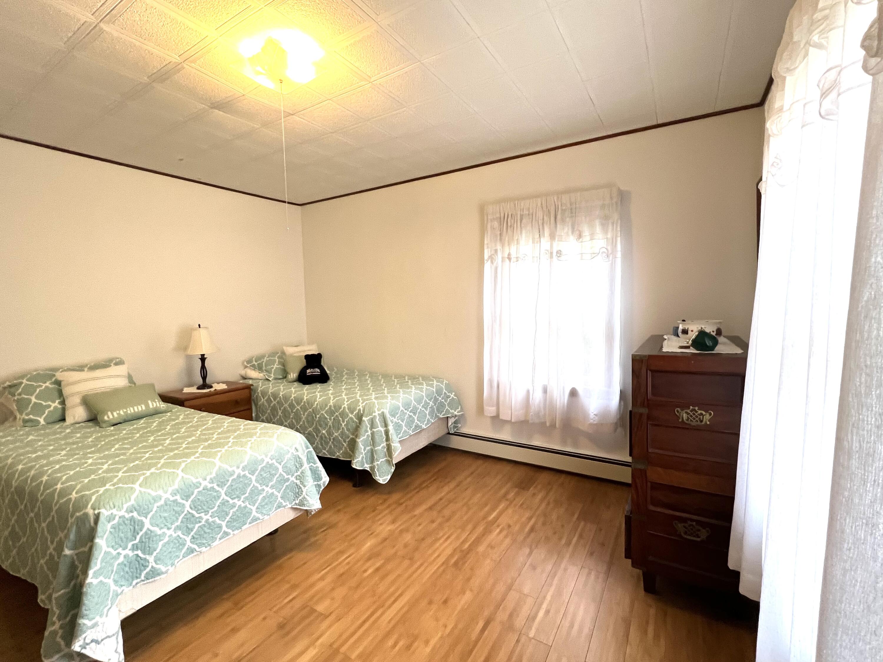 151 Forest Avenue Orono, ME 04473 - Photo 49 of 51 57