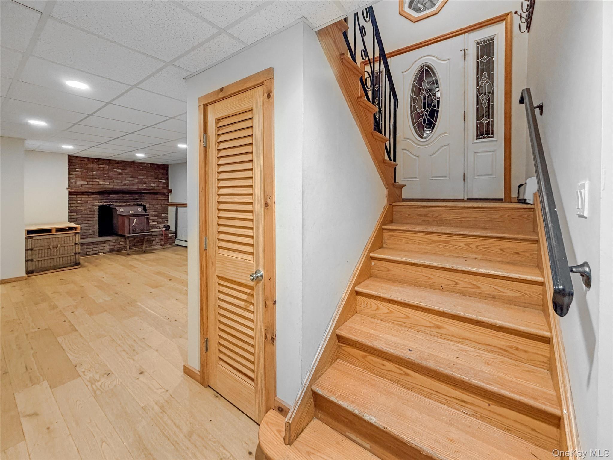 25 East Mountain Road South Cold Spring, NY 10516 - Photo 27 of 48 a view of entryway and hall