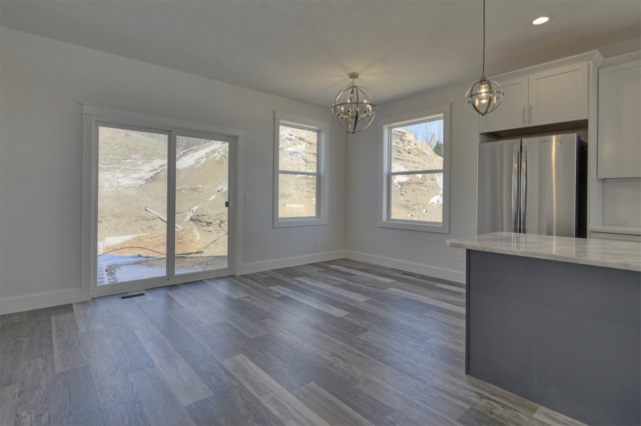 4233 Eagle Ridge Traverse City, MI 49684 - Photo 12 of 46 1859480-11.JPG