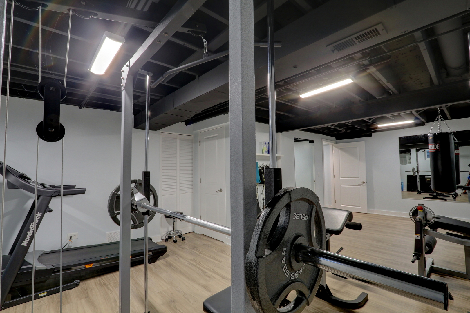 6405 Plainview Road Gurnee, IL 60031 - Photo 37 of 48 Gallery Image 37