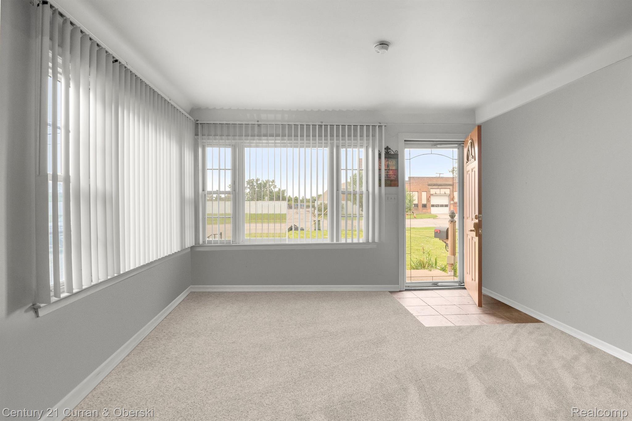 15642 Goddard Road Allen Park, MI 48101 - Photo 2 of 10 Gallery Image 2