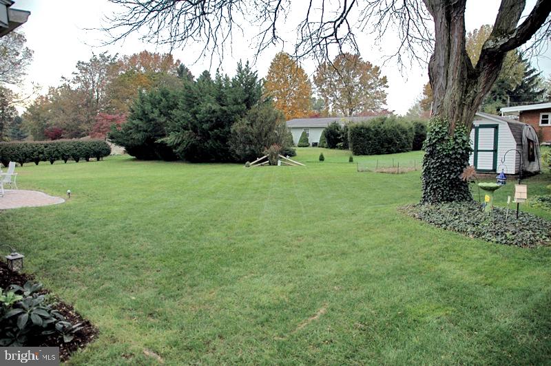 518 Lexington Road Lancaster, PA 17603 - Photo 14 of 14 Gallery Image 14