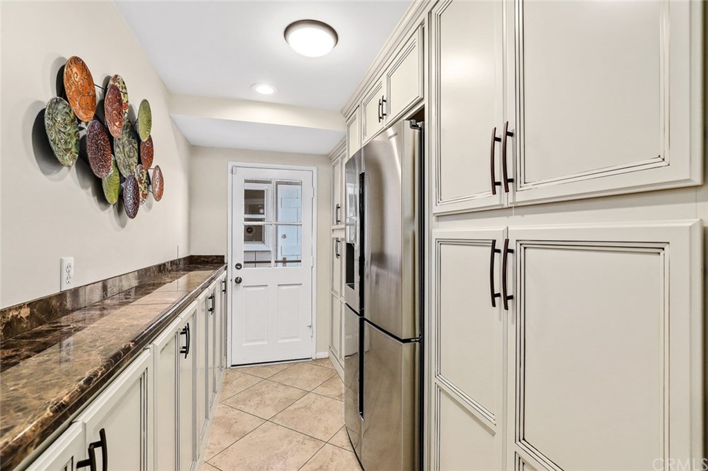 1345 Leonard Avenue Pasadena, CA 91107 - Photo 8 of 25