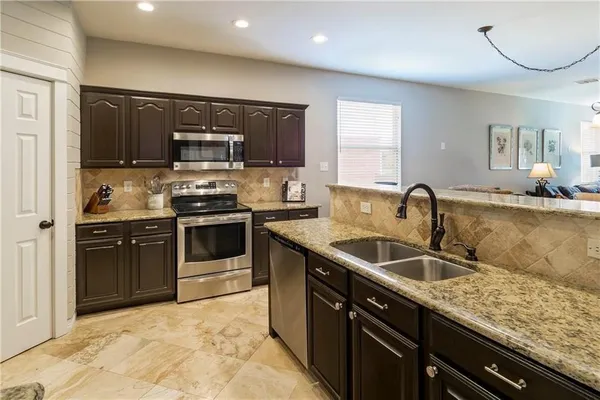 $2,800 | 9628 Anns Way, Plano, TX 75025