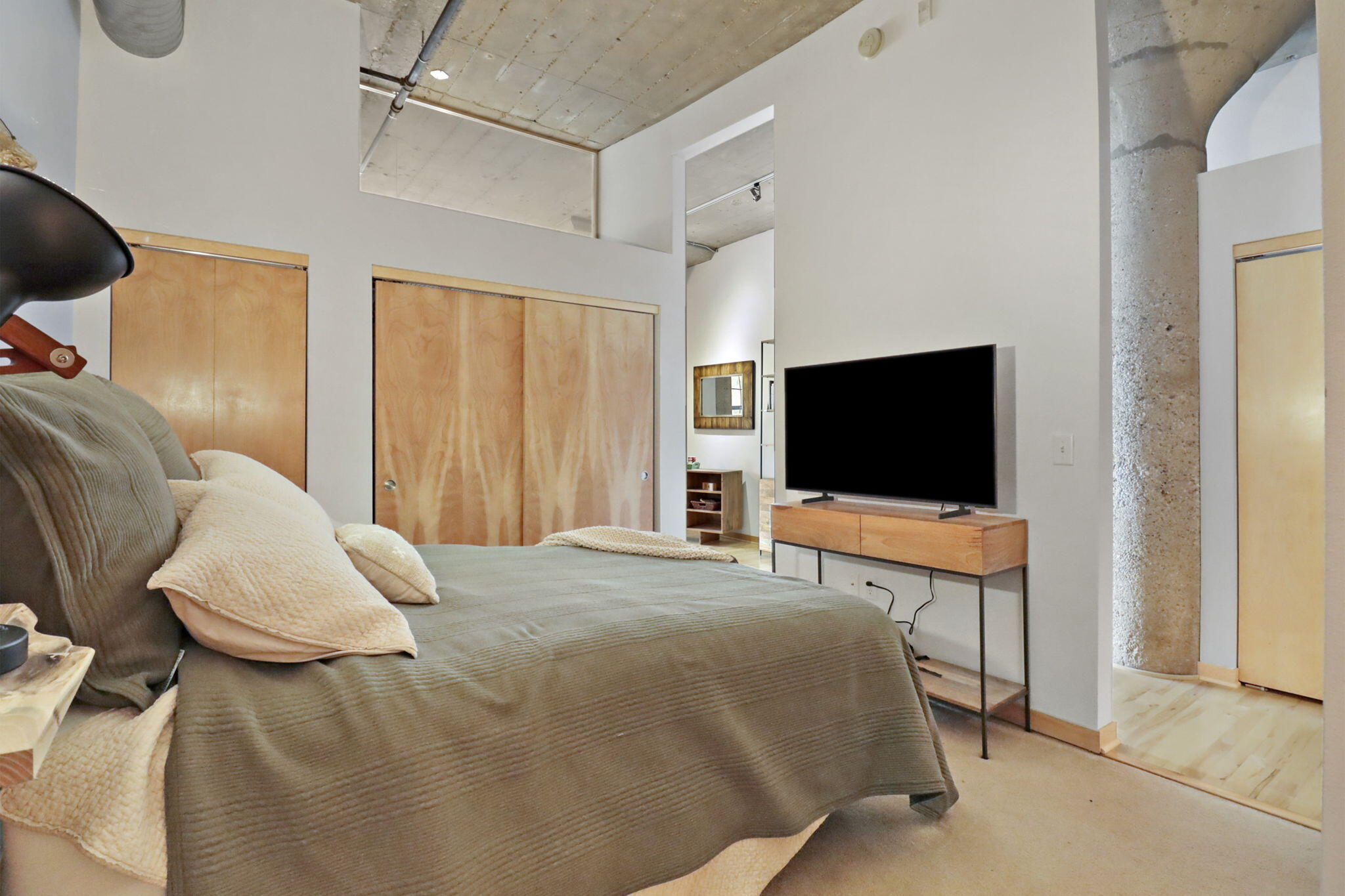 311 East Erie Street, Unit 224 Milwaukee, WI 53202 - Photo 20 of 23 20-web-or-mls-311 E Erie St Unit 224, Mi