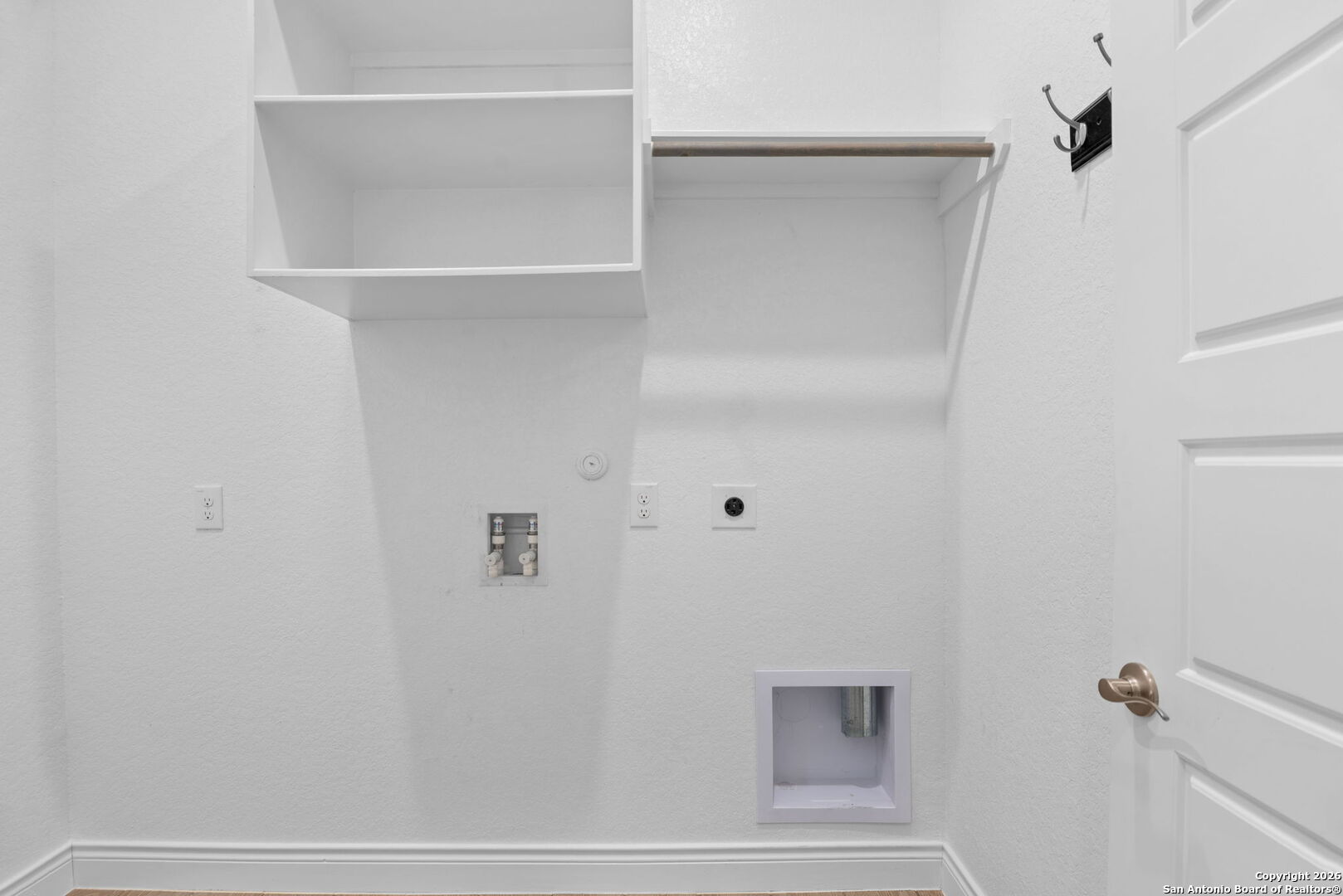 3136 Little Creek Path Seguin, TX 78155 - Photo 28 of 37