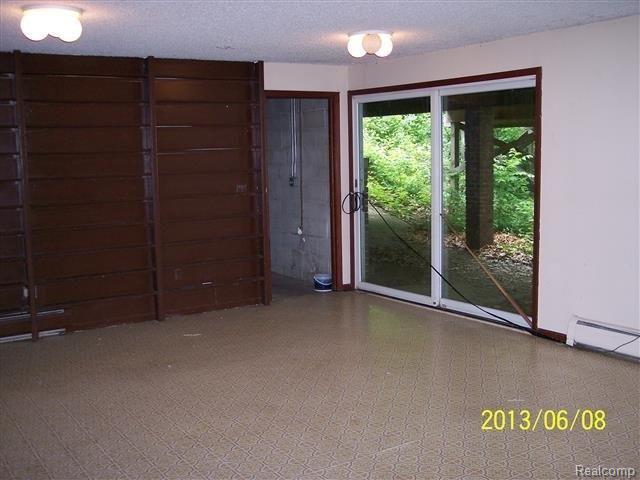 3124 Valentine Road Lapeer, MI 48446 - Photo 17 of 21 1.JPG