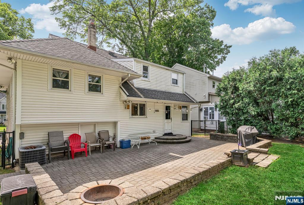 799 Millbrook Road River Edge, NJ 07661 - Photo 28 of 49
