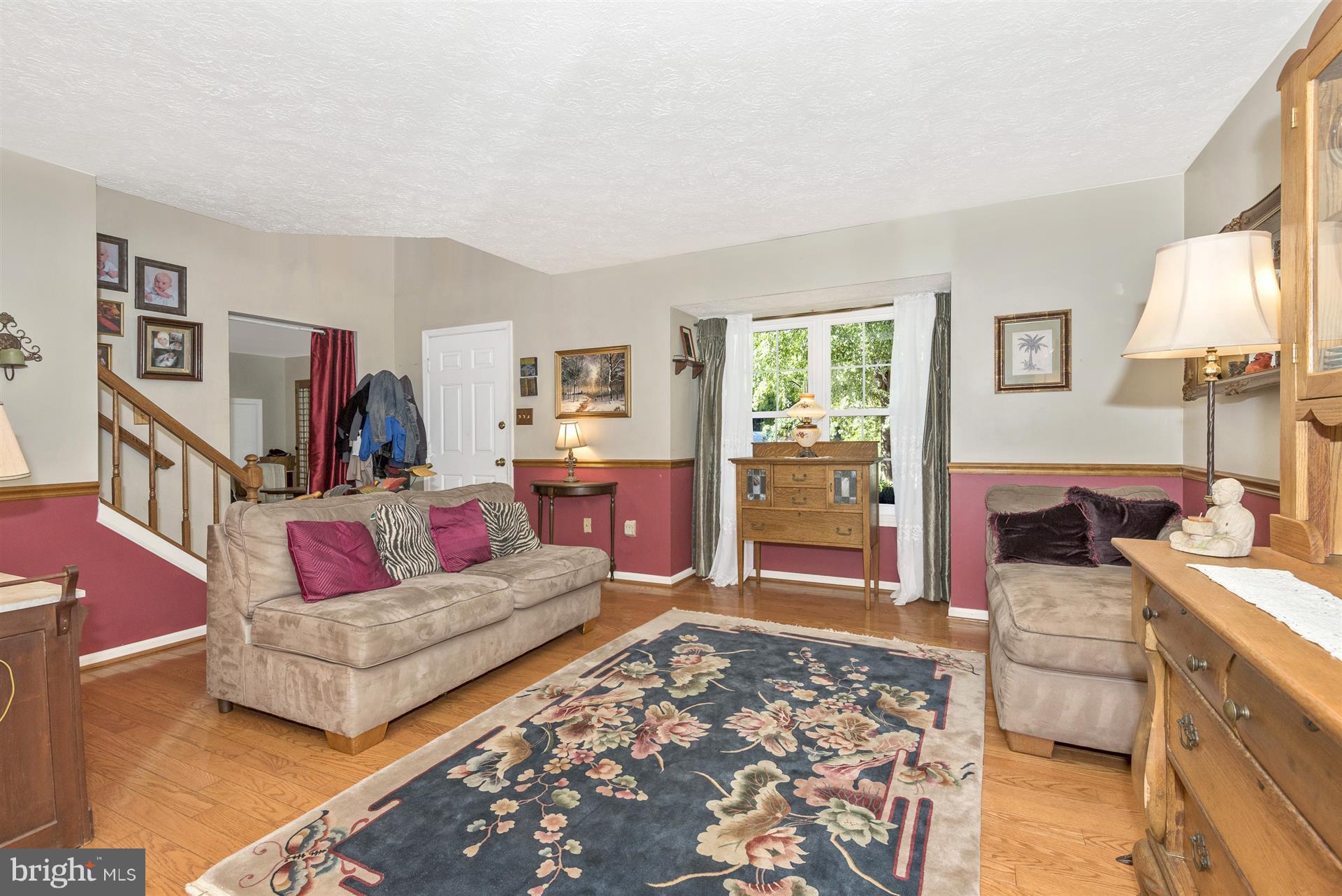 1701 Brookshire Run Point of Rocks, MD 21777 - Photo 9 of 26 a living room with furniture and a rug