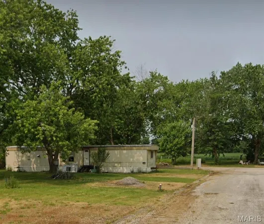 $175,000 | 300 West Mill Street, Unit 37, Marissa, IL 62257