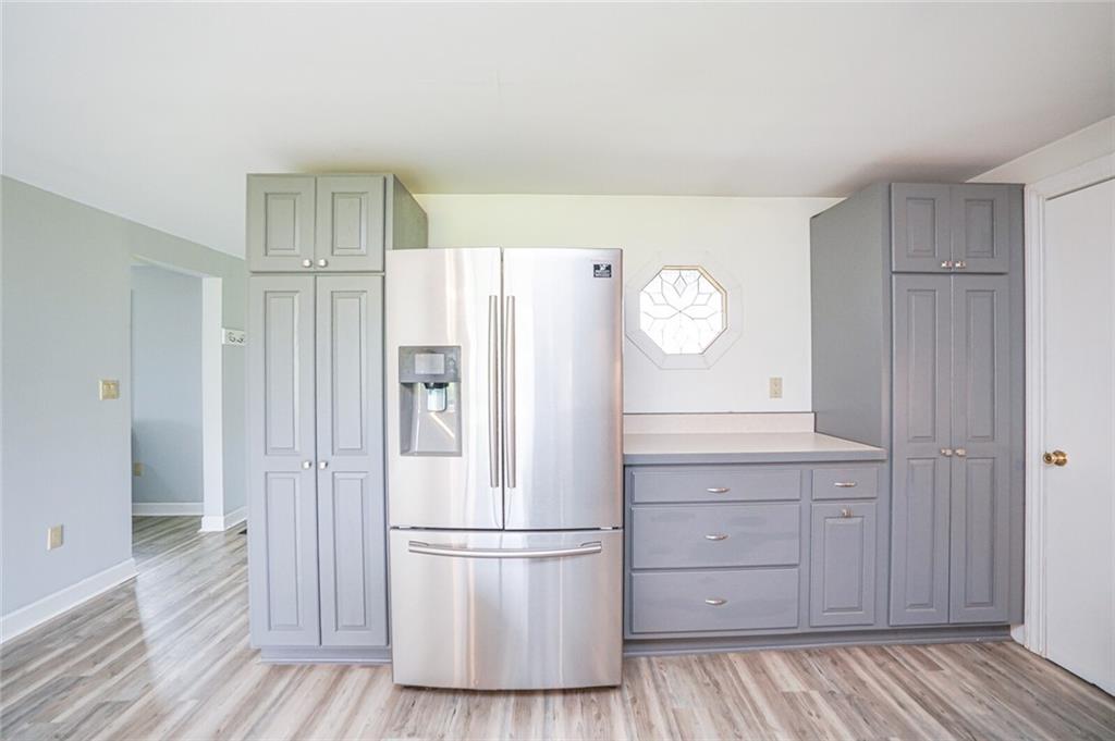 1835 Bade Road Indianapolis, IN 46239 - Photo 9 of 52 Gallery Image 9