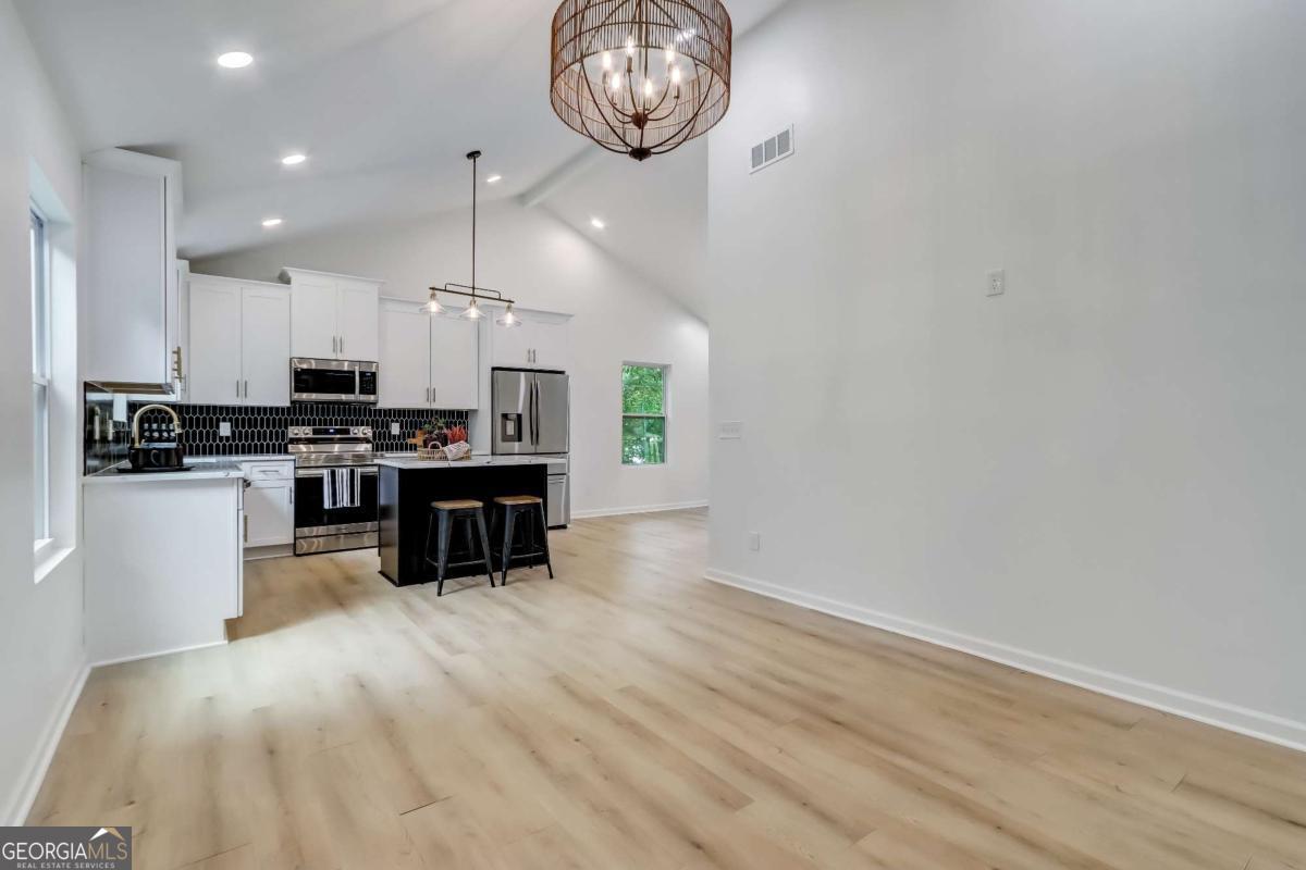 1250 Byewood Lane Southwest Atlanta, GA 30310 - Photo 10 of 48