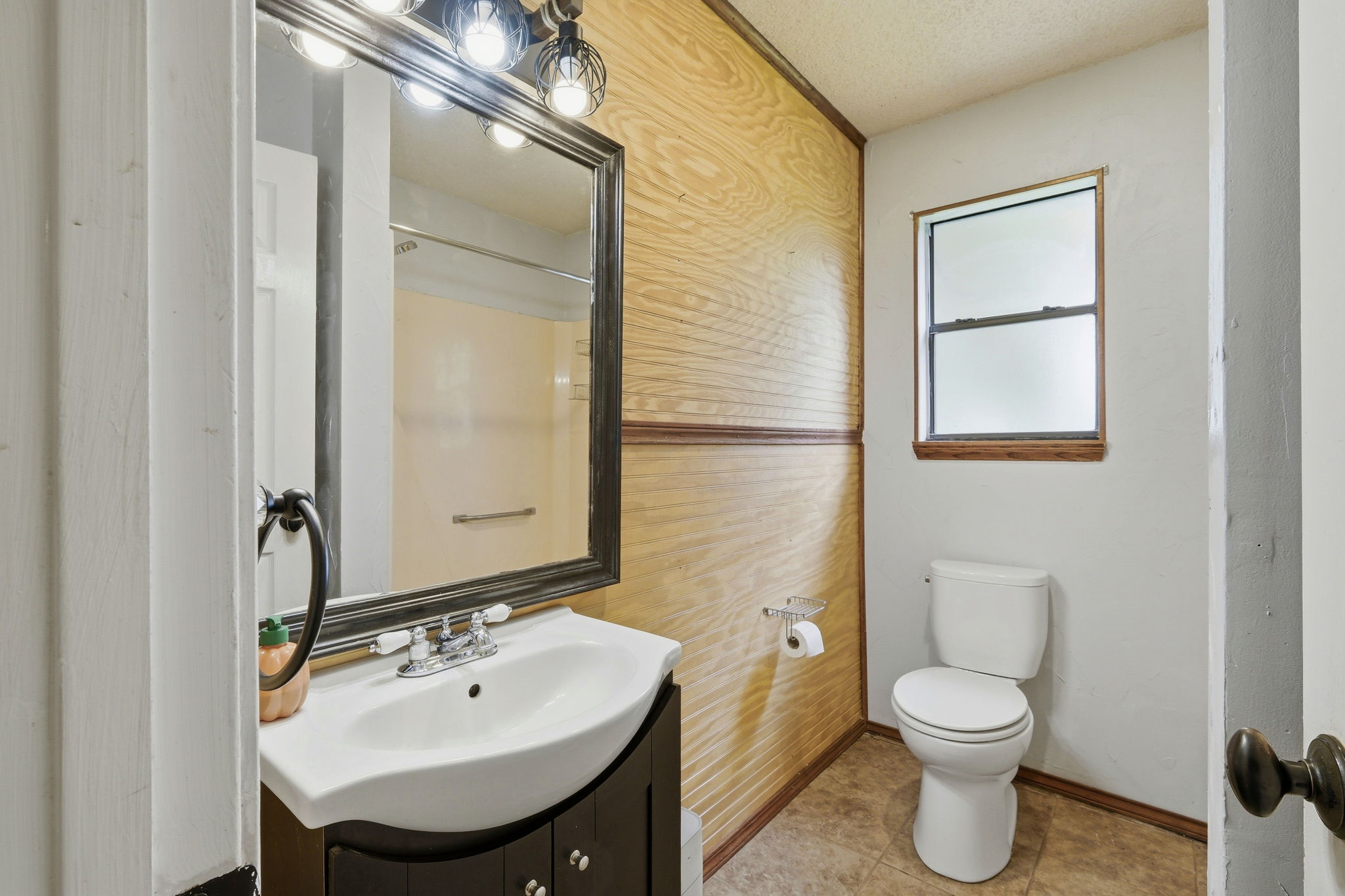 900 County Road 474 Elgin, TX 78621 - Photo 18 of 36