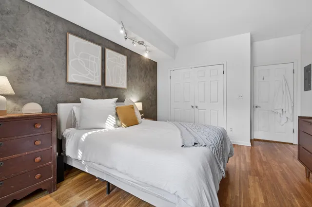 $825,000 | 456 9th Street, Unit 19, Hoboken, NJ 07030