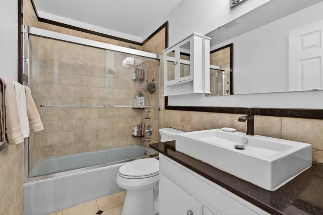 $825,000 | 456 9th Street, Unit 19, Hoboken, NJ 07030