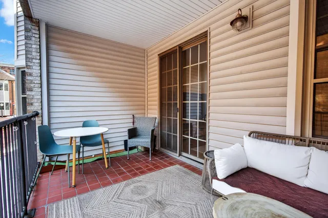 $825,000 | 456 9th Street, Unit 19, Hoboken, NJ 07030