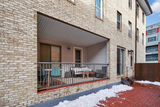 $825,000 | 456 9th Street, Unit 19, Hoboken, NJ 07030