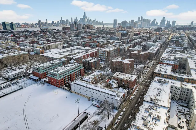 $825,000 | 456 9th Street, Unit 19, Hoboken, NJ 07030