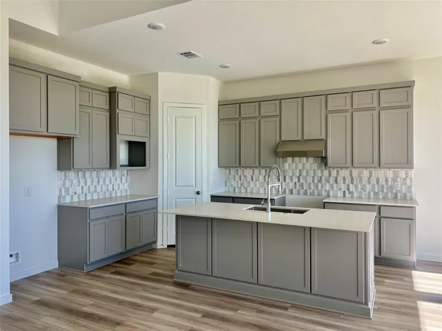 $399,990 | 4223 Eagle Pass Drive, Rosenberg, TX 77469