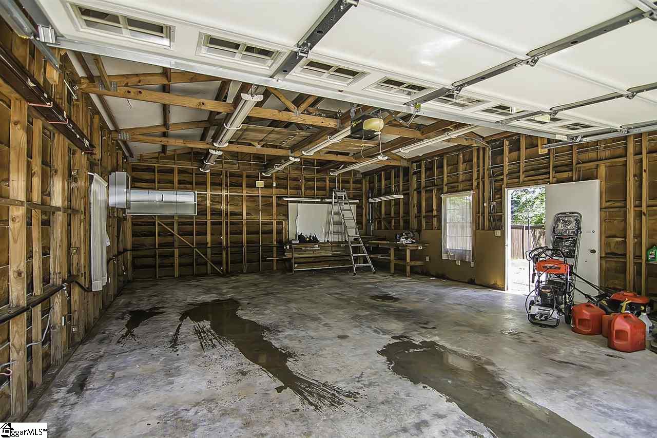115 Keith Drive Greenville, SC 29607 - Photo 26 of 36 Gallery Image 26