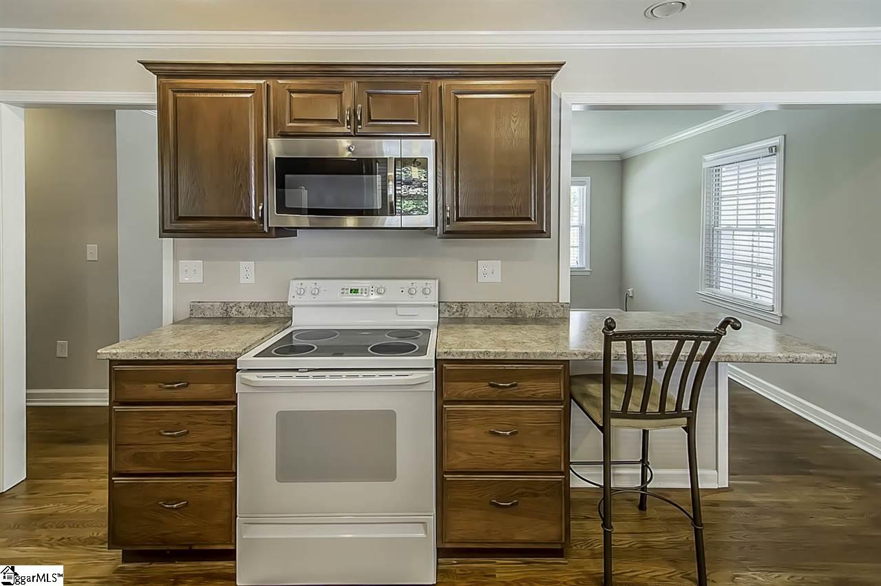 115 Keith Drive Greenville, SC 29607 - Photo 5 of 36 Gallery Image 5
