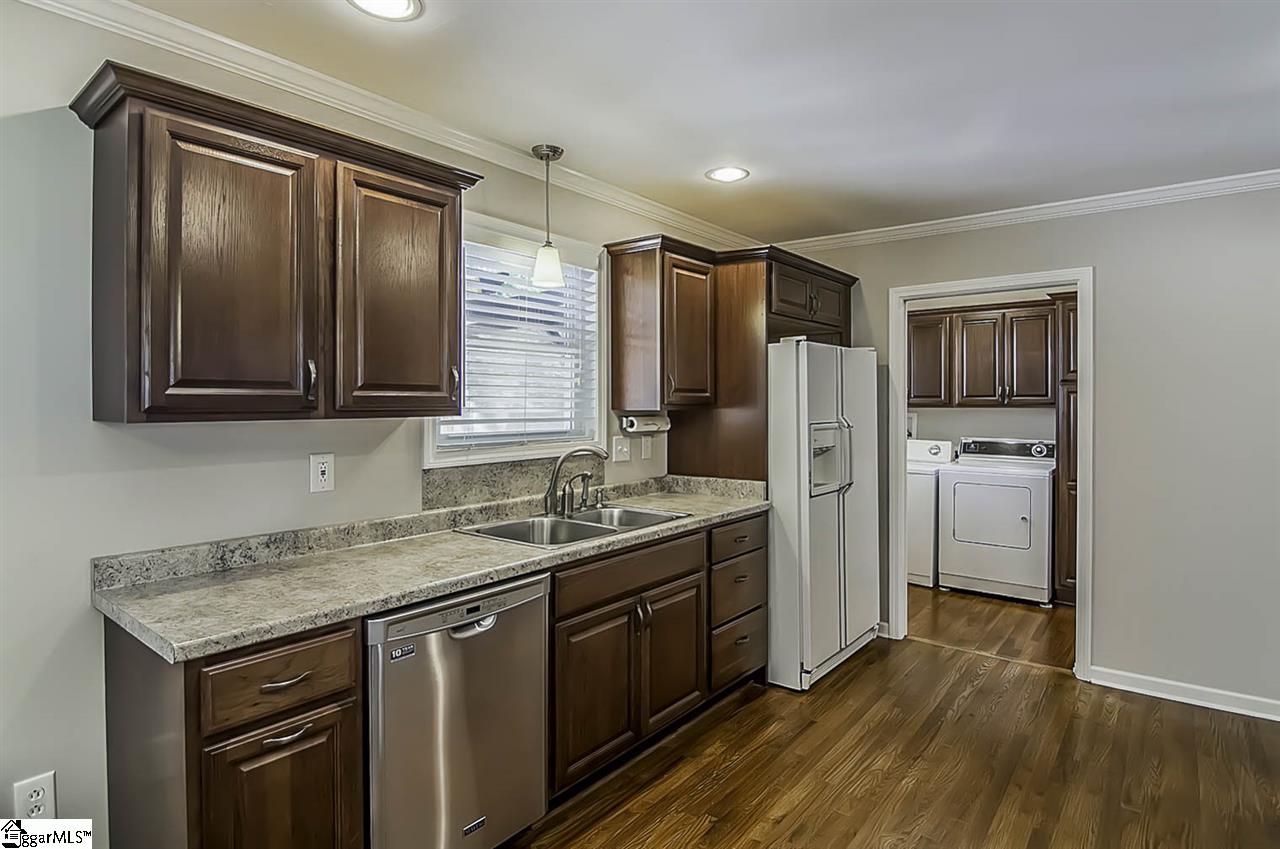 115 Keith Drive Greenville, SC 29607 - Photo 7 of 36 Gallery Image 7