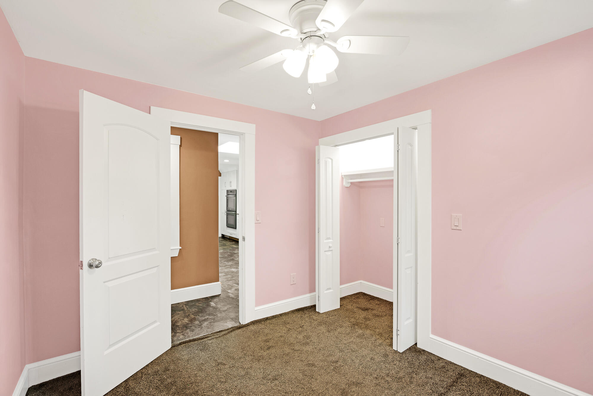 1116 State Road Eliot, ME 03903 - Photo 17 of 30 State Road den