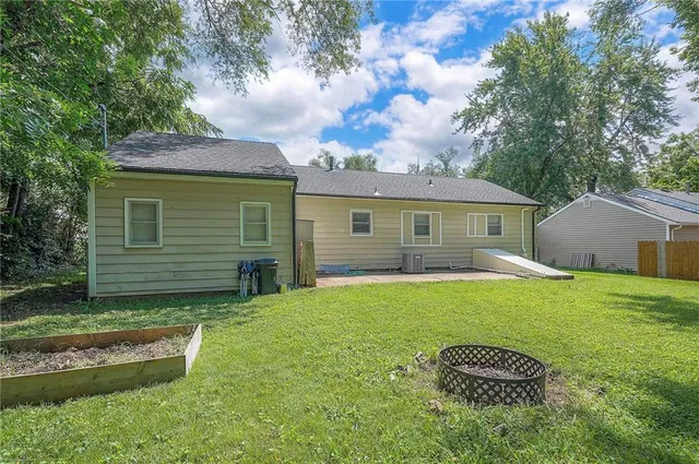$198,000 | 724 North 80 Place, Kansas City, KS 66112