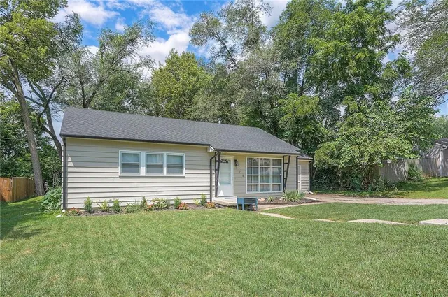 $198,000 | 724 North 80 Place, Kansas City, KS 66112