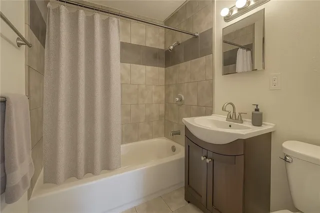 $198,000 | 724 North 80 Place, Kansas City, KS 66112