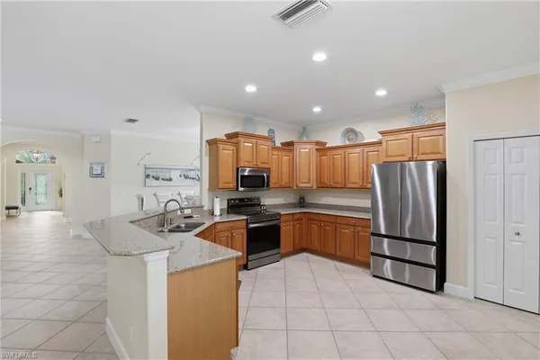 $4,500 | 13818 Farnese Drive, Estero, FL 33928