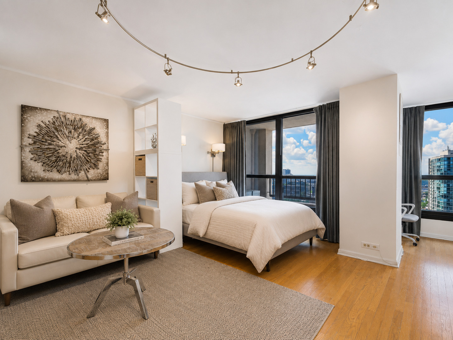 1030 North State Street, Unit 28M Chicago, IL 60610 - Photo 3 of 19
