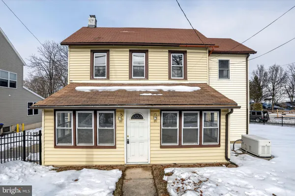 $550,000 | 998 Upper Gulph Road, Wayne, PA 19087