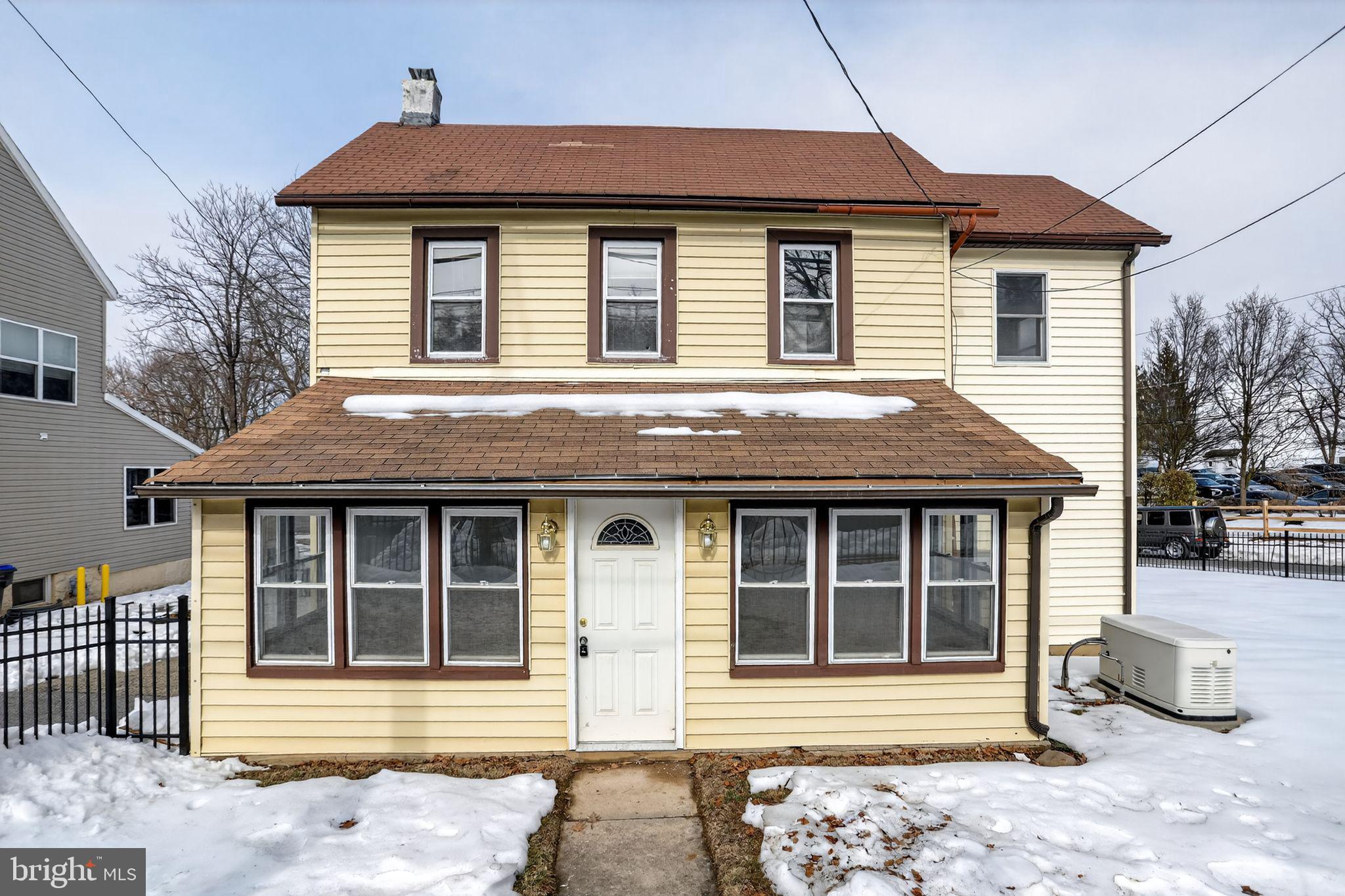 998 Upper Gulph Road Wayne, PA 19087 - Photo 1 of 24