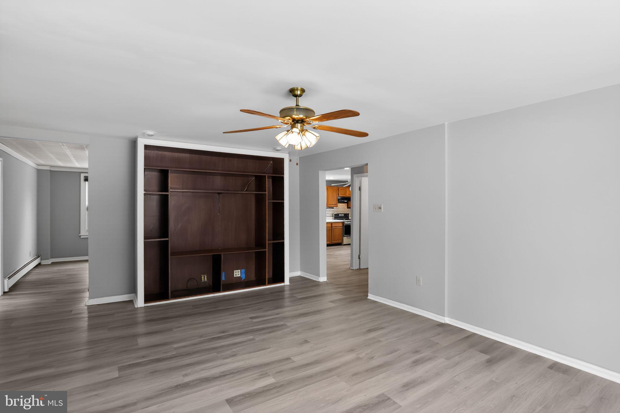 998 Upper Gulph Road Wayne, PA 19087 - Photo 3 of 24