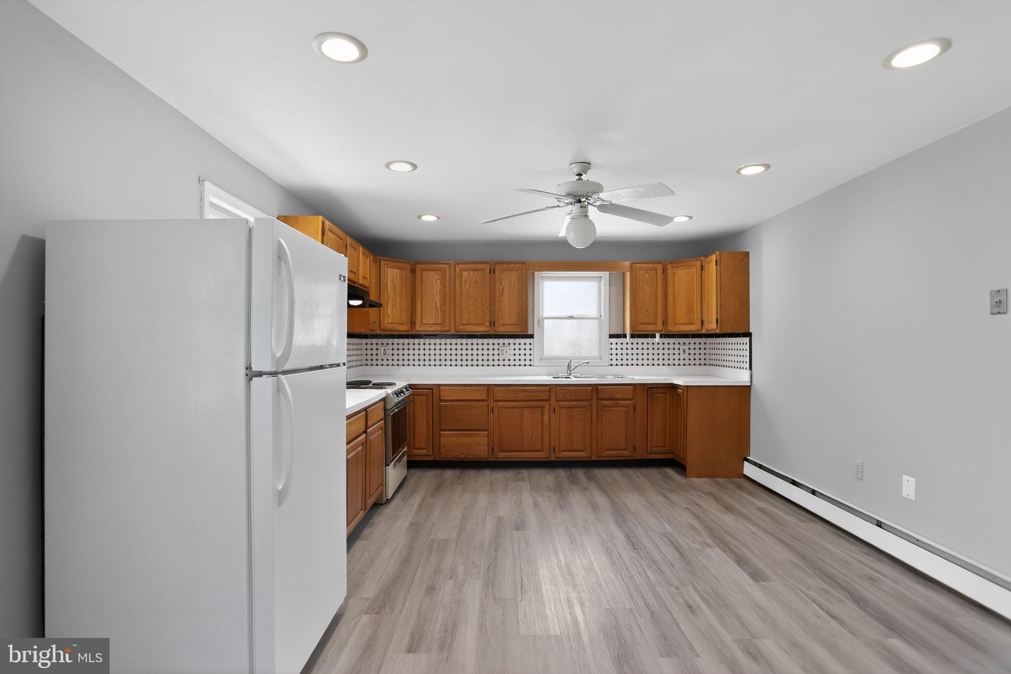 998 Upper Gulph Road Wayne, PA 19087 - Photo 6 of 24