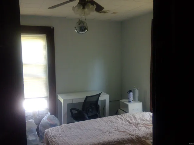 $149,900 | 1121 Smith Street, Logansport, IN 46947