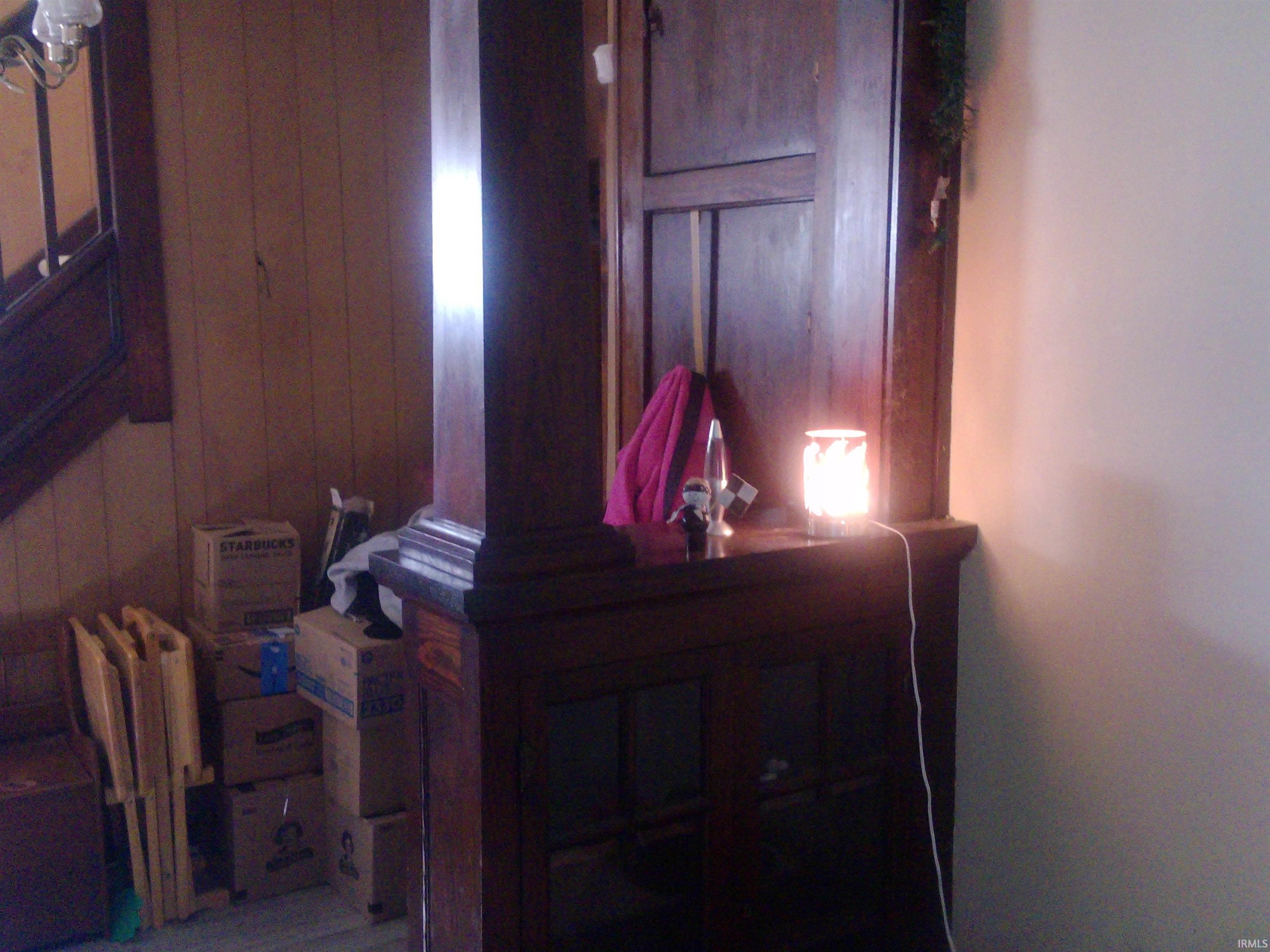 1121 Smith Street Logansport, IN 46947 - Photo 10 of 28