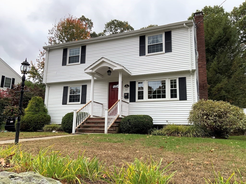 17 Oakcrest Road Needham, MA 02492 - Photo 2 of 31