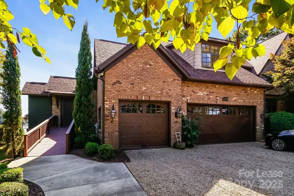 $3,000 | 17120 Belle Isle Drive, Unit A, Cornelius, NC 28031