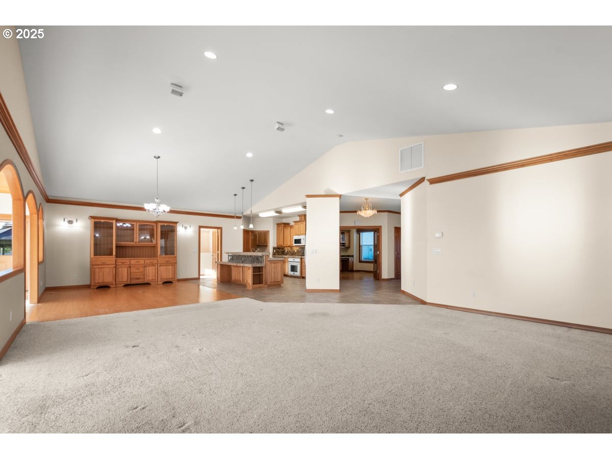303 Varsity Road Kalama, WA 98625 - Photo 14 of 47 Gallery Image 14