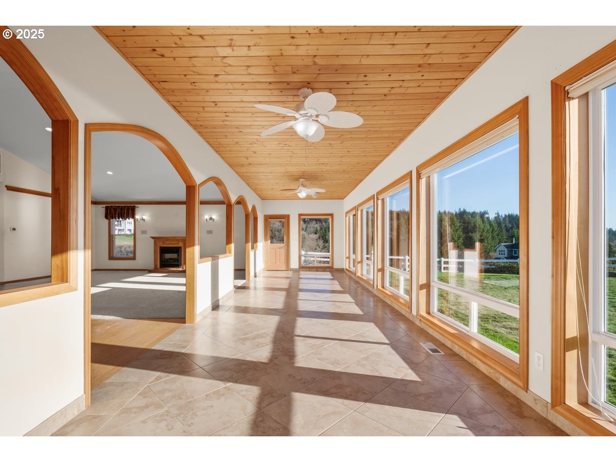 303 Varsity Road Kalama, WA 98625 - Photo 18 of 47 Gallery Image 18