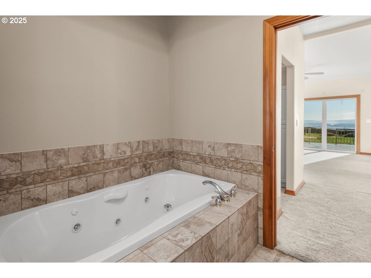 303 Varsity Road Kalama, WA 98625 - Photo 34 of 47 Gallery Image 34