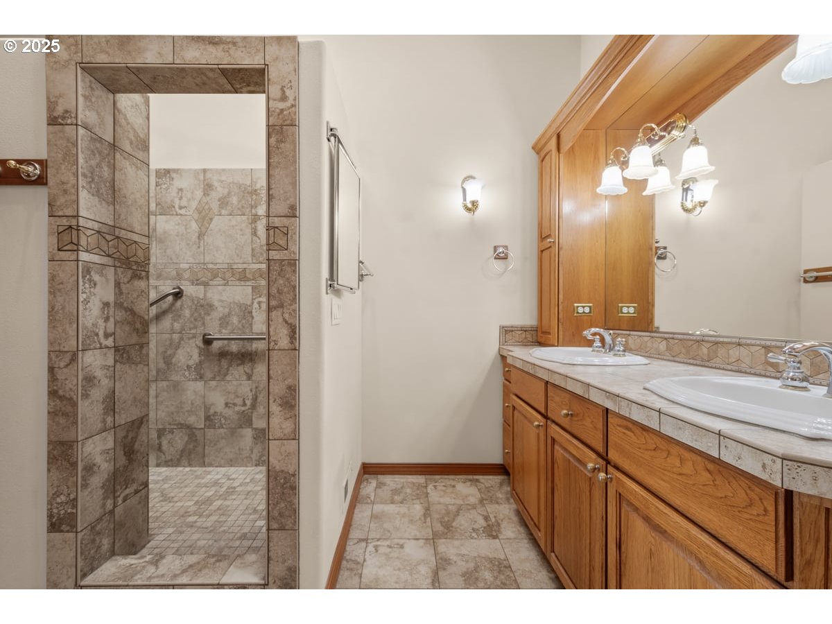 303 Varsity Road Kalama, WA 98625 - Photo 36 of 47 Gallery Image 36