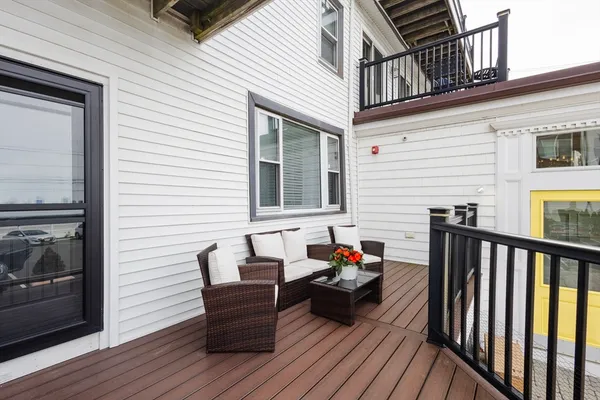 $3,000 | 600 Shirley Street, Unit 1, Winthrop, MA 02152