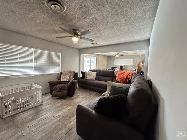 $389,000 | Undisclosed Address, Bakersfield, CA 93309