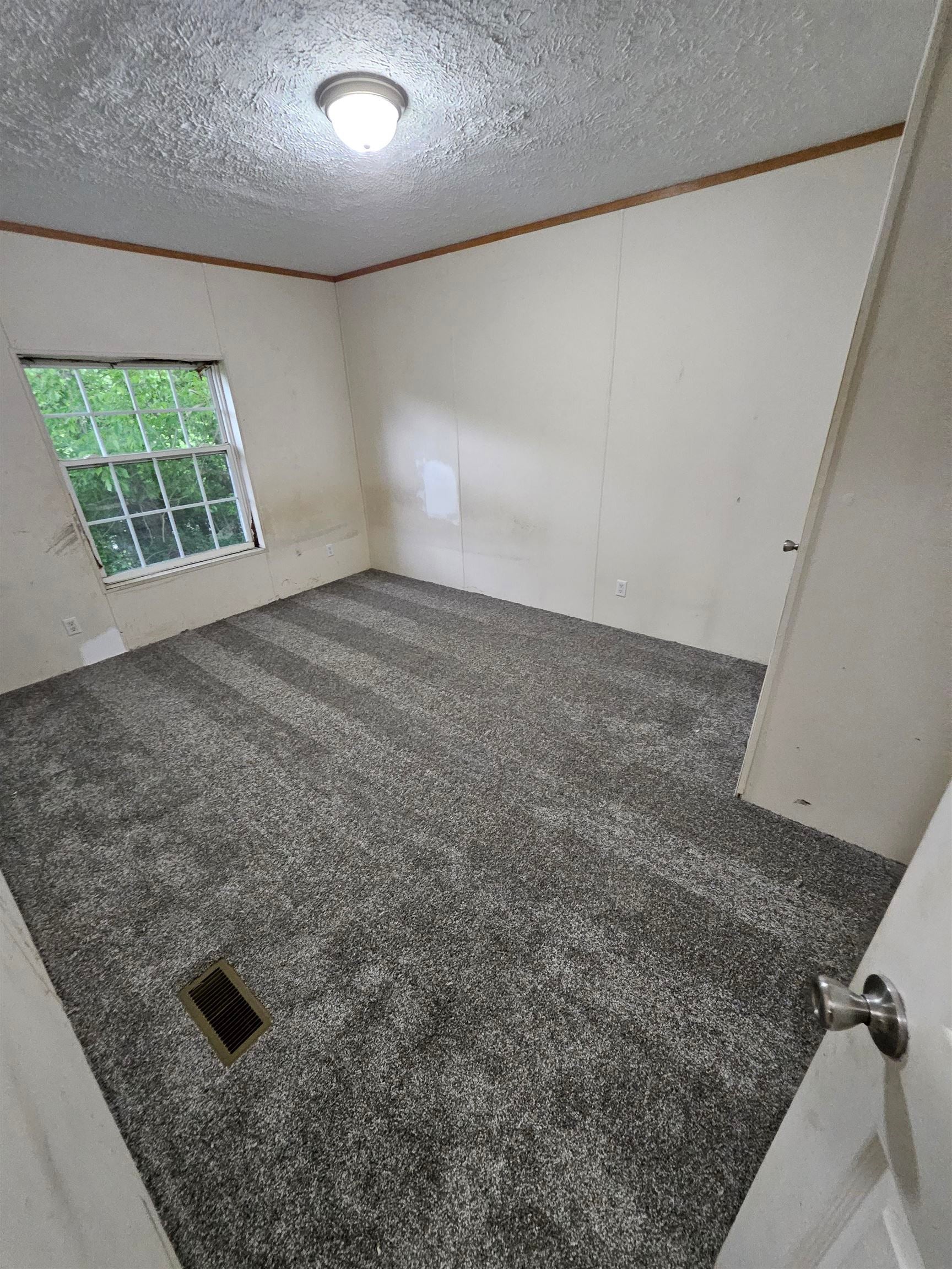 14962 Charleston Road Kenna, WV 25248 - Photo 15 of 26 Gallery Image 15