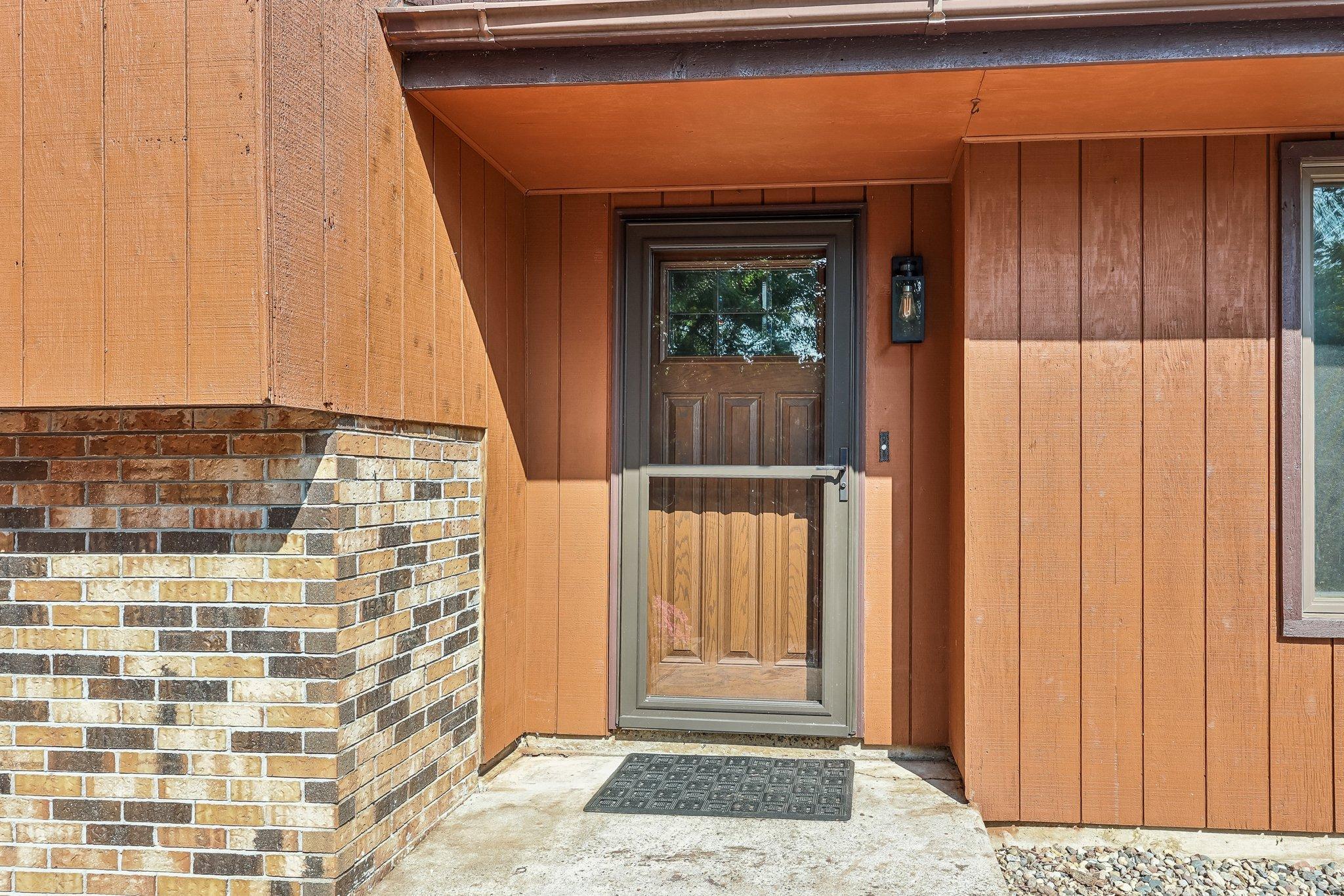 4311 Williston Road Minnetonka, MN 55345 - Photo 3 of 45 Gallery Image 3