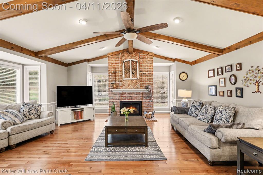2555 Lambeth Park Rochester Hills, MI 48306 - Photo 9 of 33
